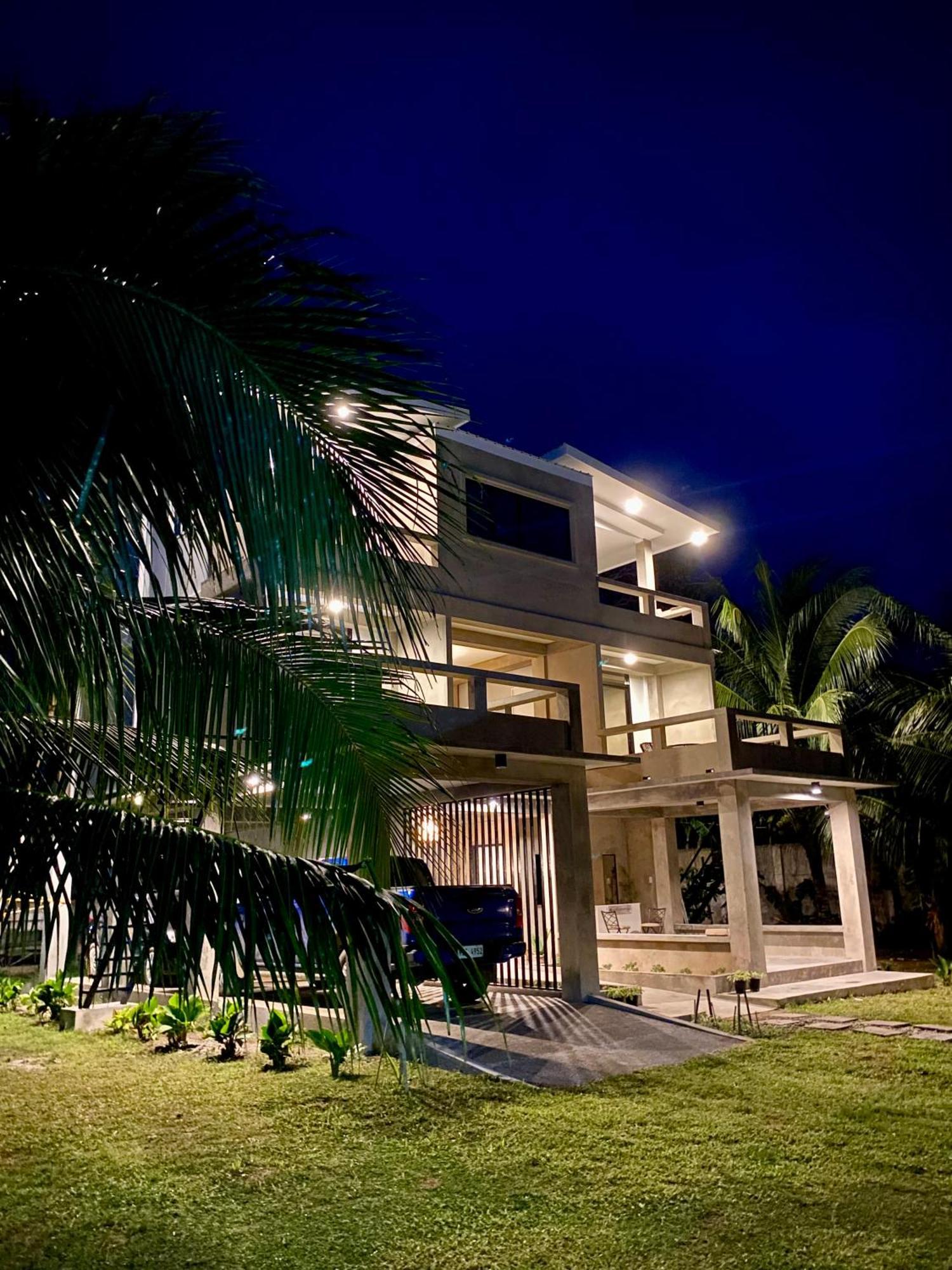 Surya Beach Resort Palawan Aborlan Buitenkant foto