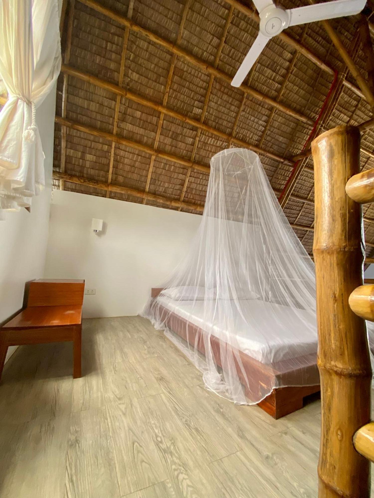 Surya Beach Resort Palawan Aborlan Buitenkant foto