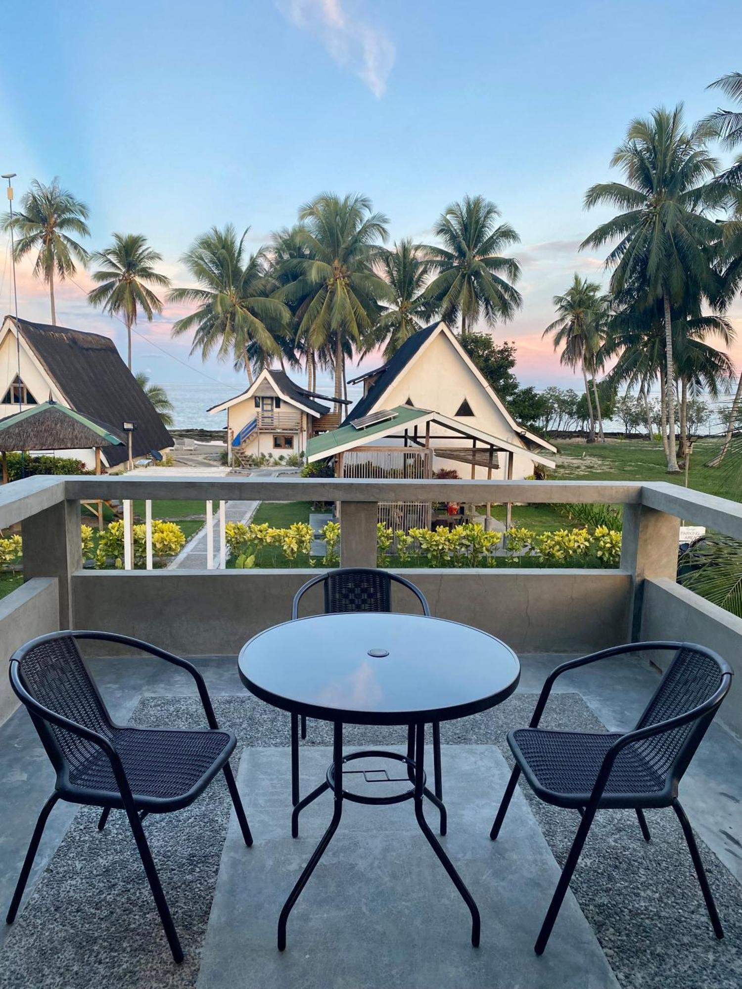 Surya Beach Resort Palawan Aborlan Buitenkant foto