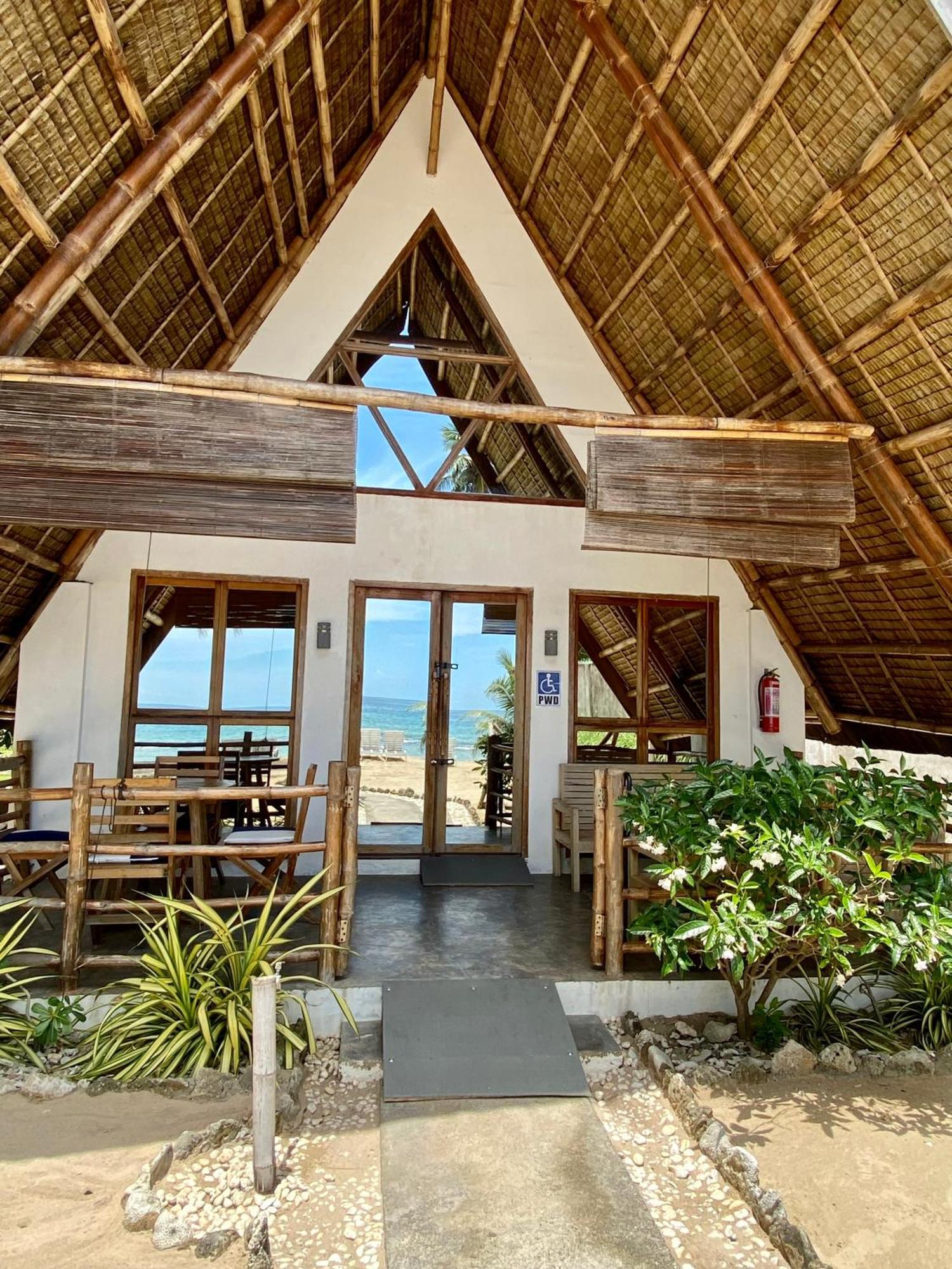 Surya Beach Resort Palawan Aborlan Buitenkant foto
