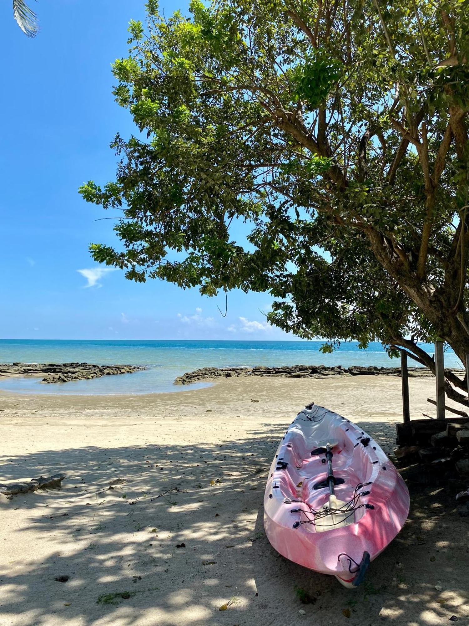 Surya Beach Resort Palawan Aborlan Buitenkant foto